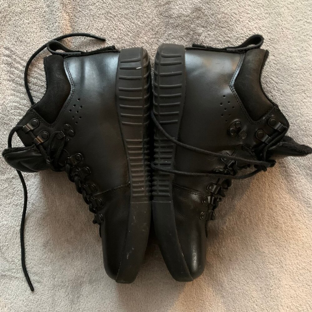 Pajar Canada Waterproof Leather Winter Boots. Mens Size 8-8.5. -22F Temp Rating.